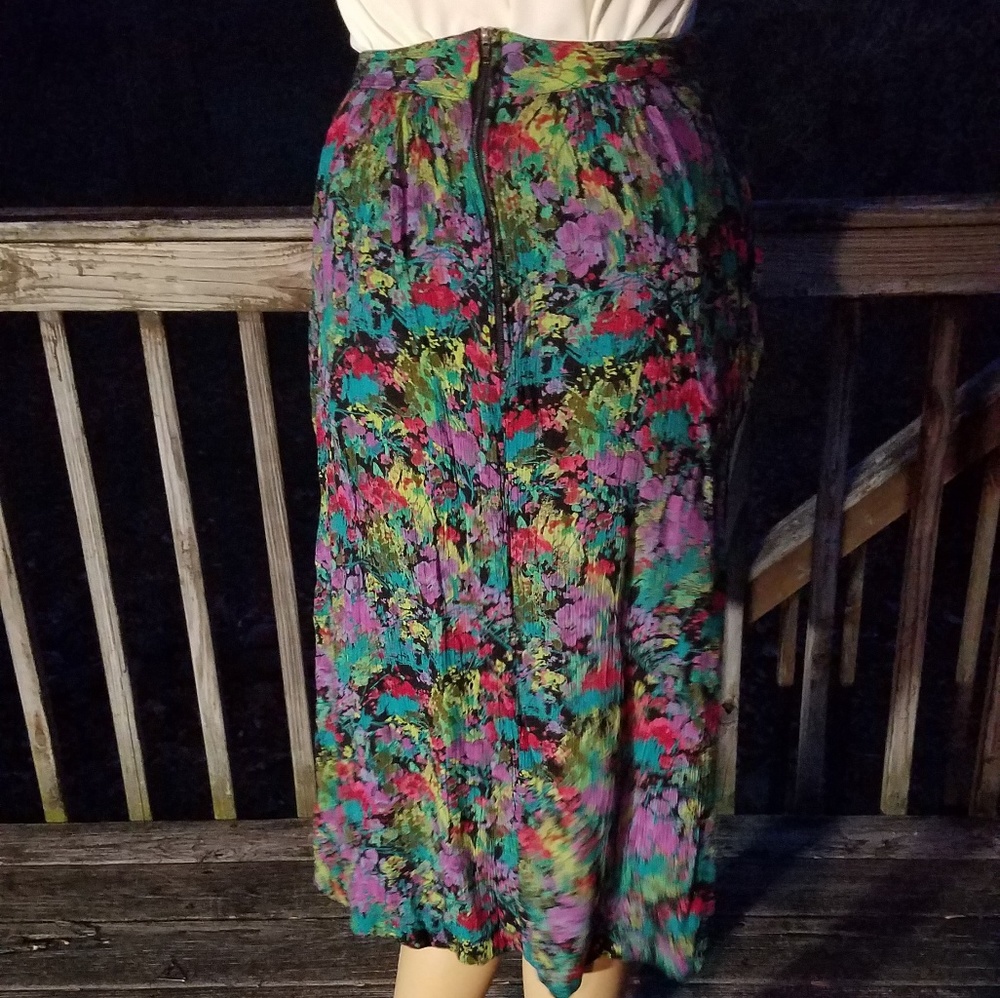 Christine David Floral Skirt - Picture 6 of 8